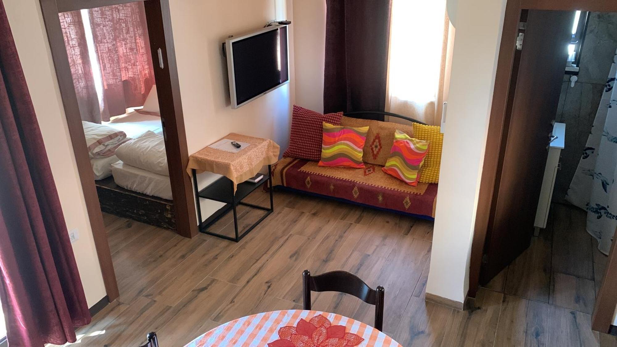 Emanuela Chalet Ramot